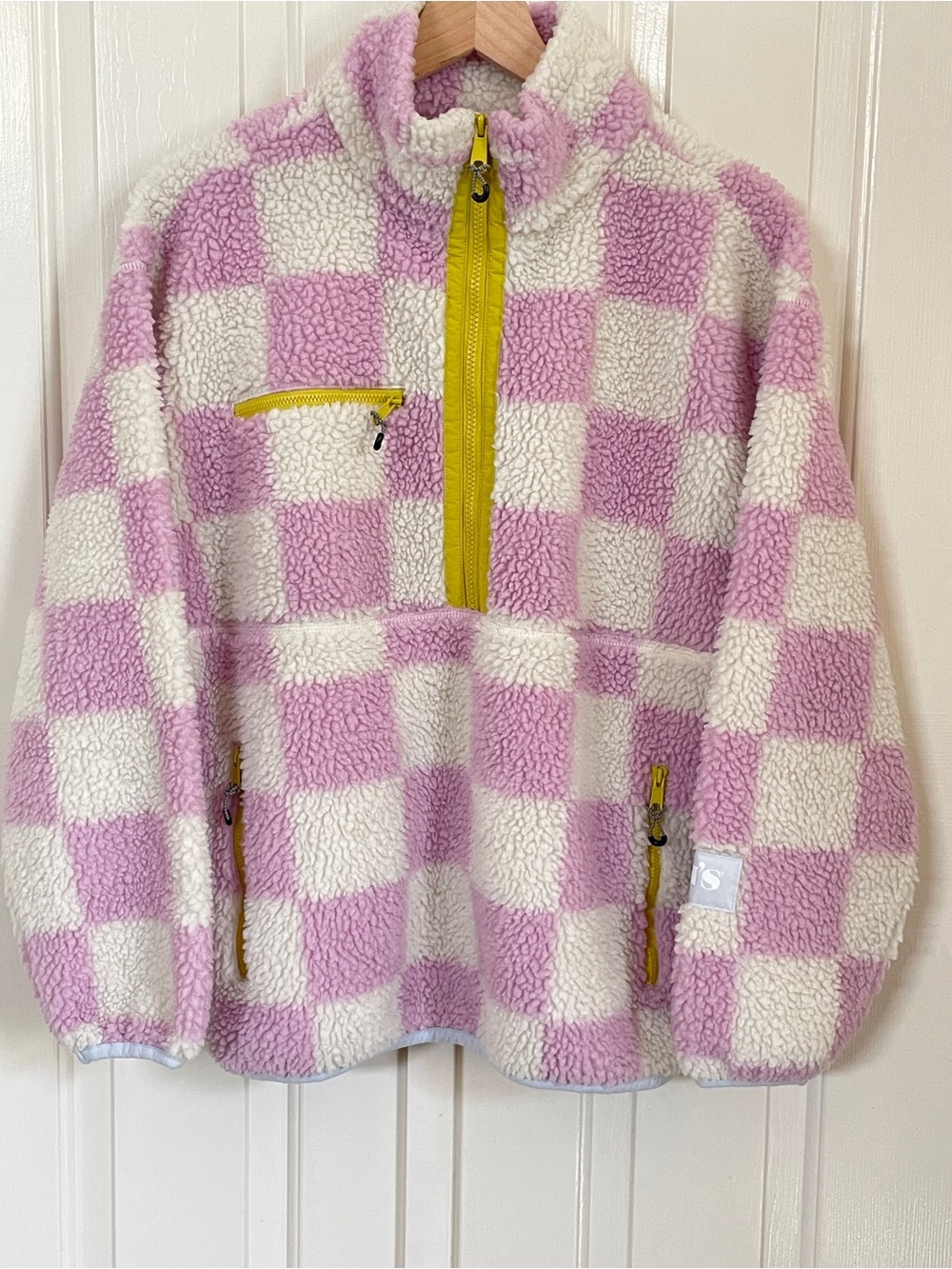 Leviβs Monty Sherpa Pullover, Fragrant Lilac Checker, Size M